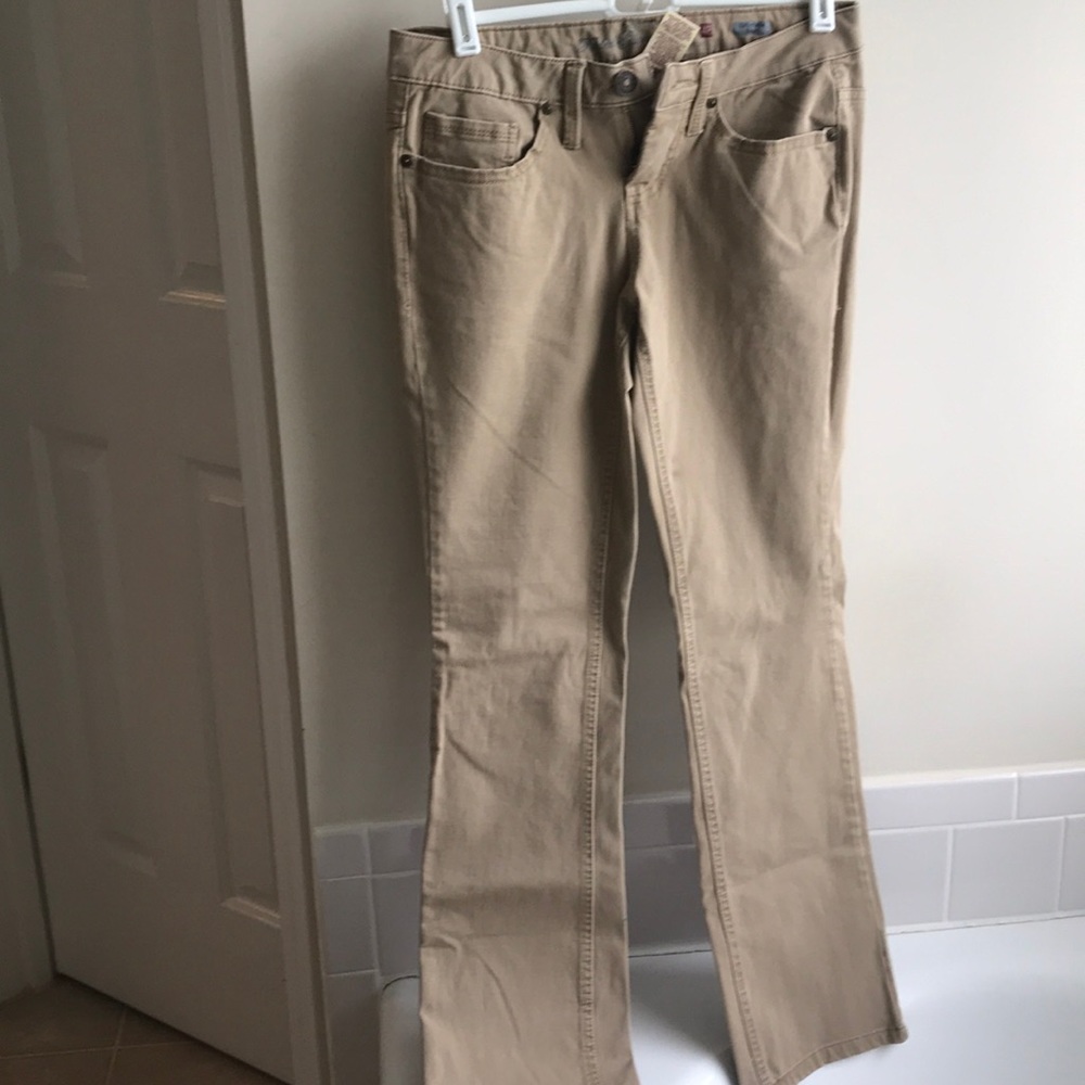 Khaki pants